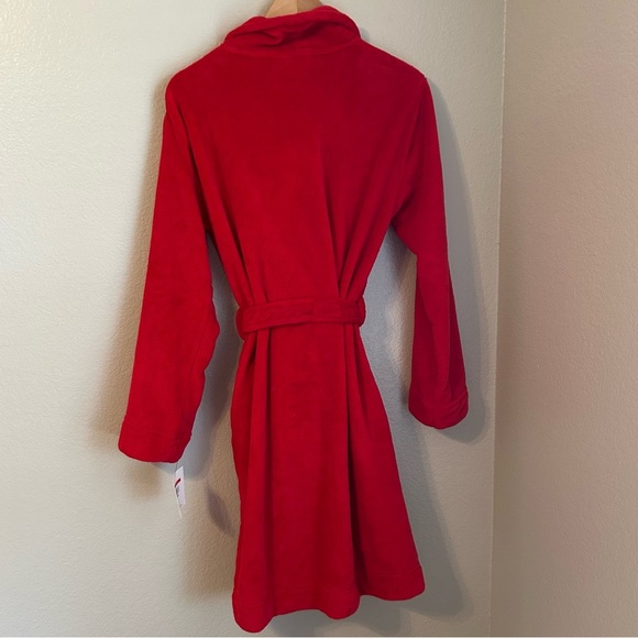 NWT, Calvin Klein Women’s Belted Plush Bath Robe With Pockets in Red, Size XS/S - Picture 5 of 10